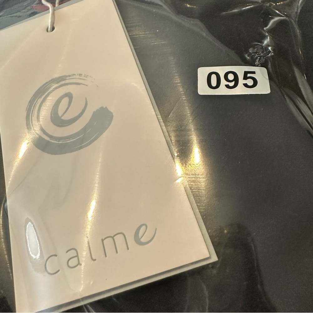 JOHNNY WAS CALME Endurance Sports Bra Size Large NWT - Picture 9 of 9